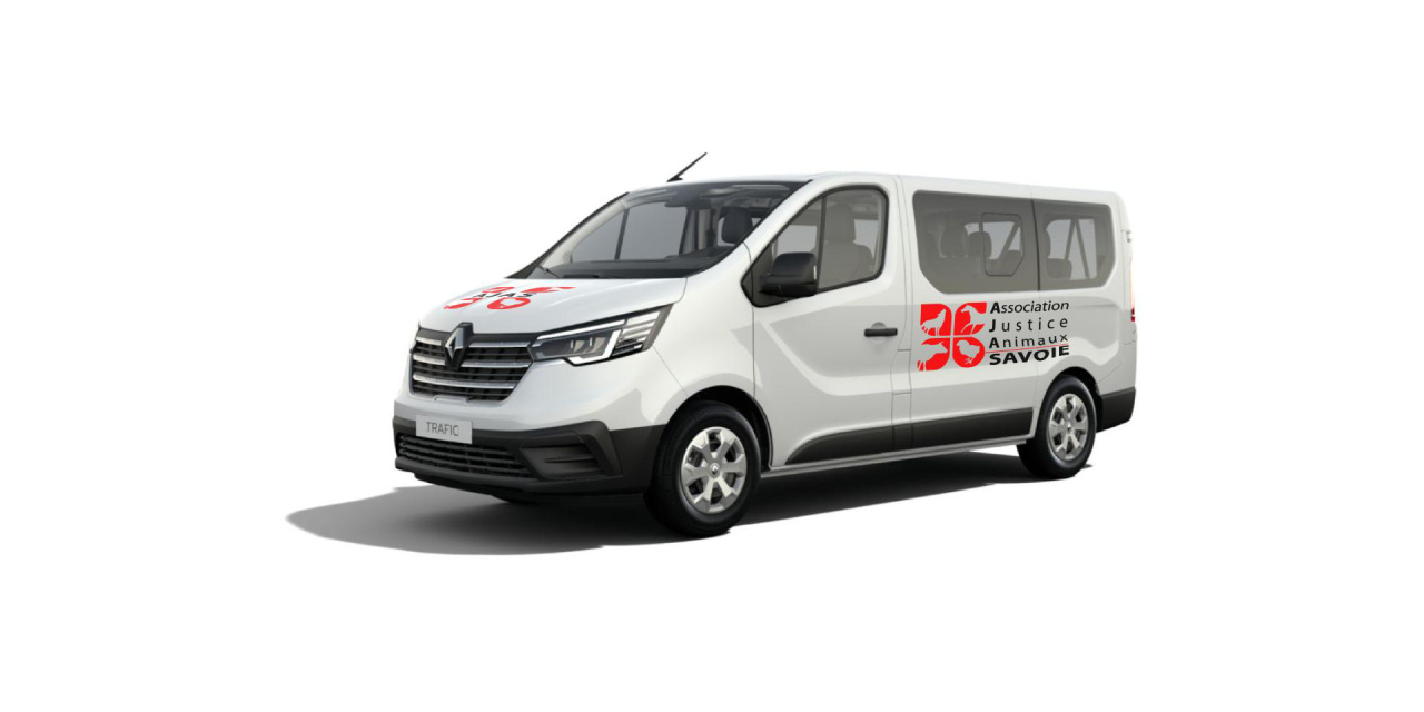 renault_trafic_9_places_-_ajas_custom-01.jpg renault_trafic_9_places_-_ajas_custom-01.jpg